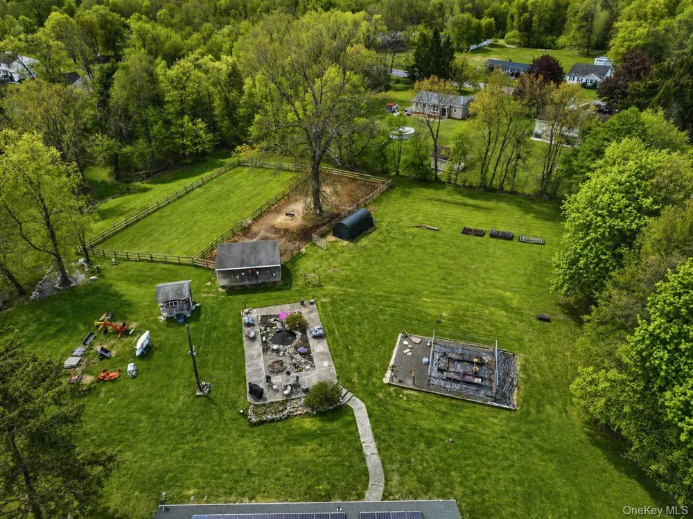 2191 State Route 52 Pine Bush, NY 12566