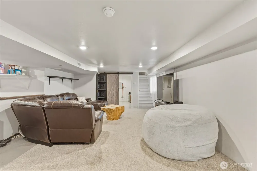 201 Carroll Road Kelso, WA 98626