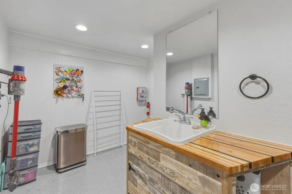 201 Carroll Road Kelso, WA 98626
