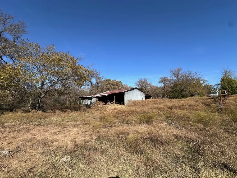 PINK HILL/State 56 E Highway Bells, TX 75414