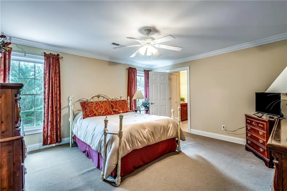 411 Overlook Way Cohutta, GA 30710