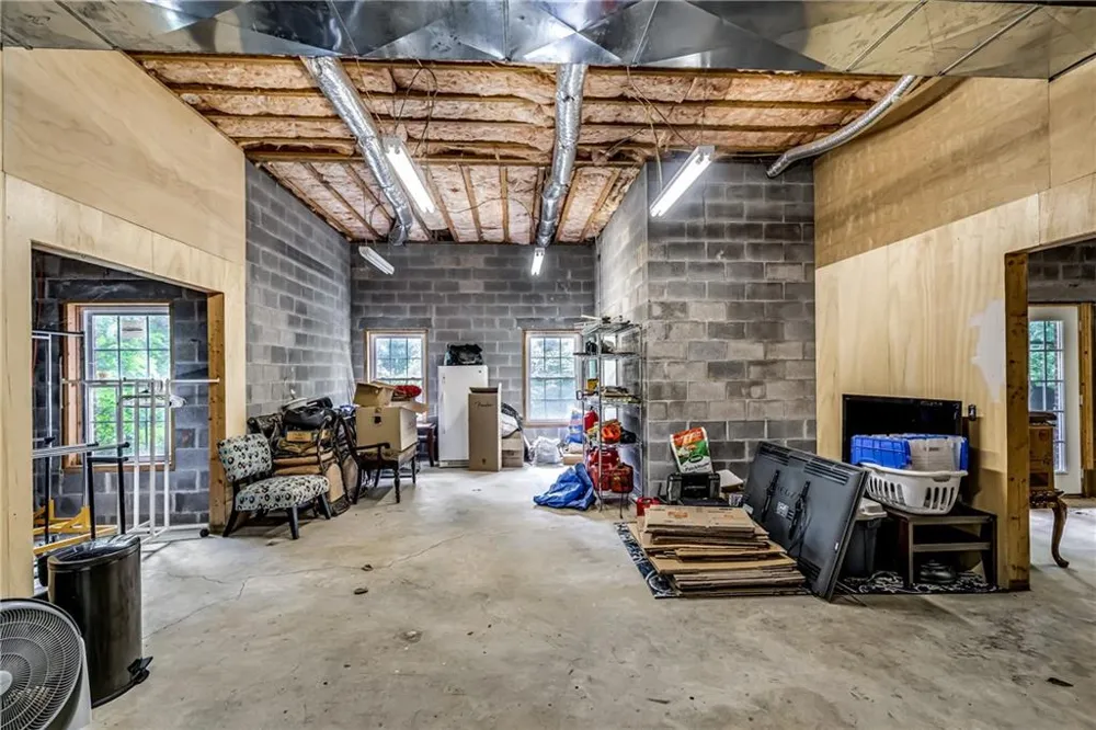 411 Overlook Way Cohutta, GA 30710