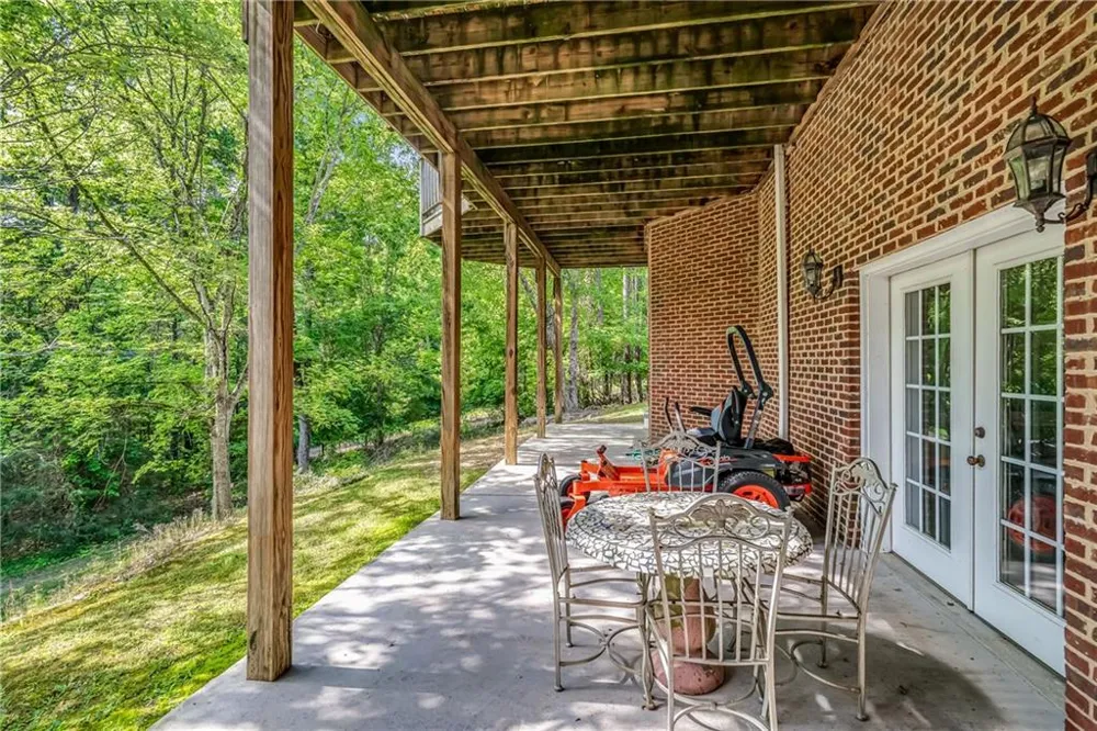 411 Overlook Way Cohutta, GA 30710