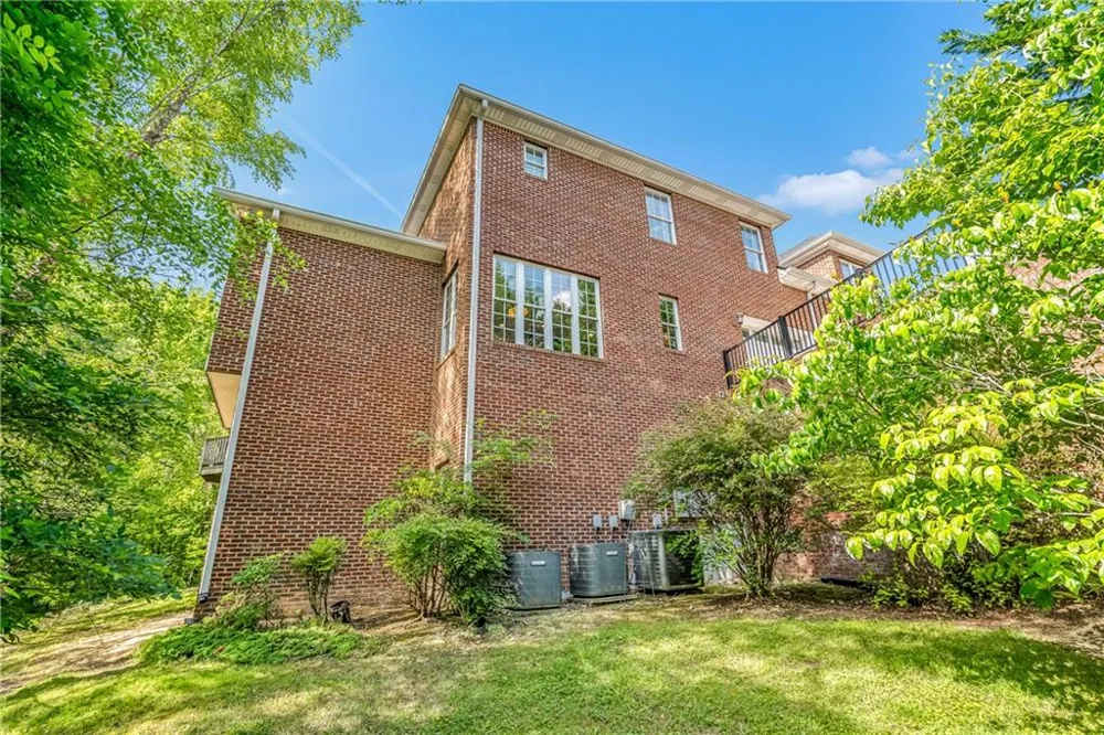 411 Overlook Way Cohutta, GA 30710