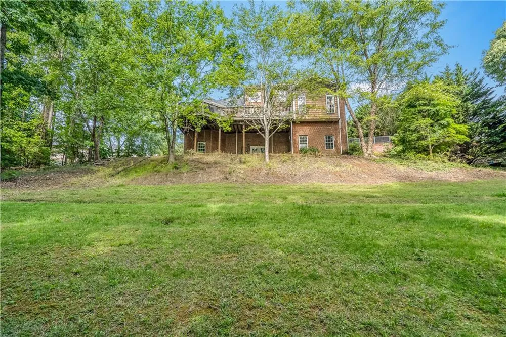 411 Overlook Way Cohutta, GA 30710