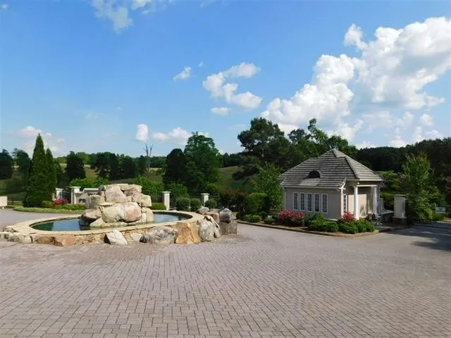 0 TUSCANY PT Savannah, TN 38372