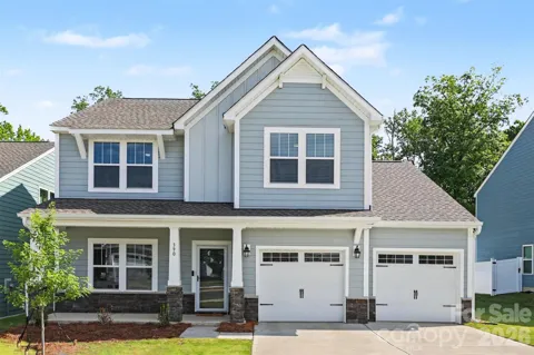 390 Gray Wolf Street