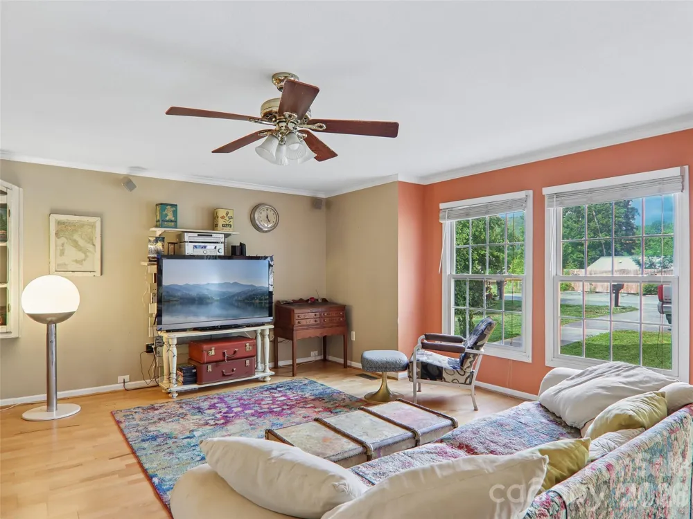 34 Union Chapel Road #7 Weaverville, NC 28787