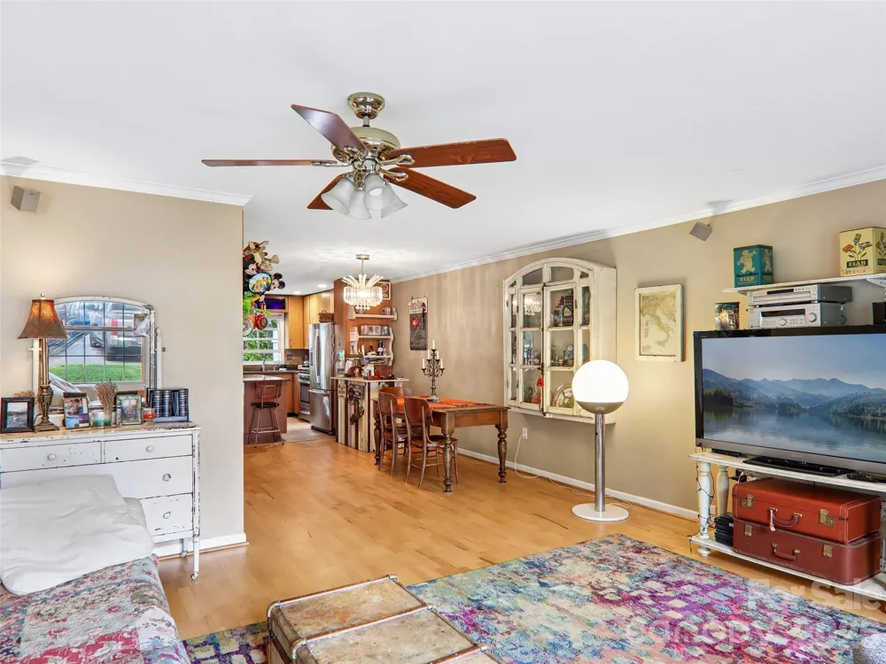 34 Union Chapel Road #7 Weaverville, NC 28787