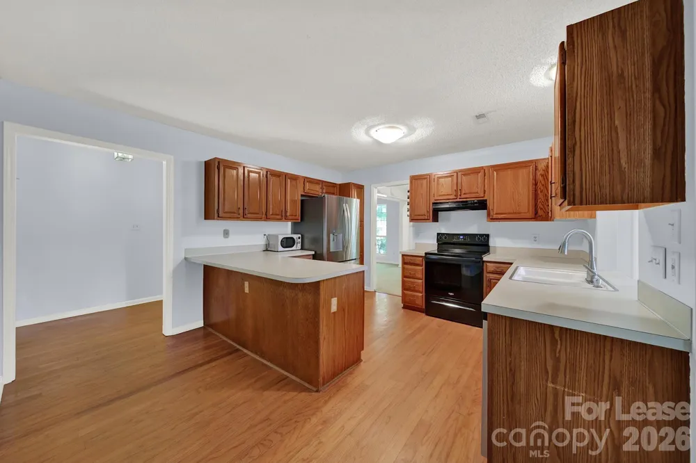 3421 Crescent Knoll Drive Matthews, NC 28105