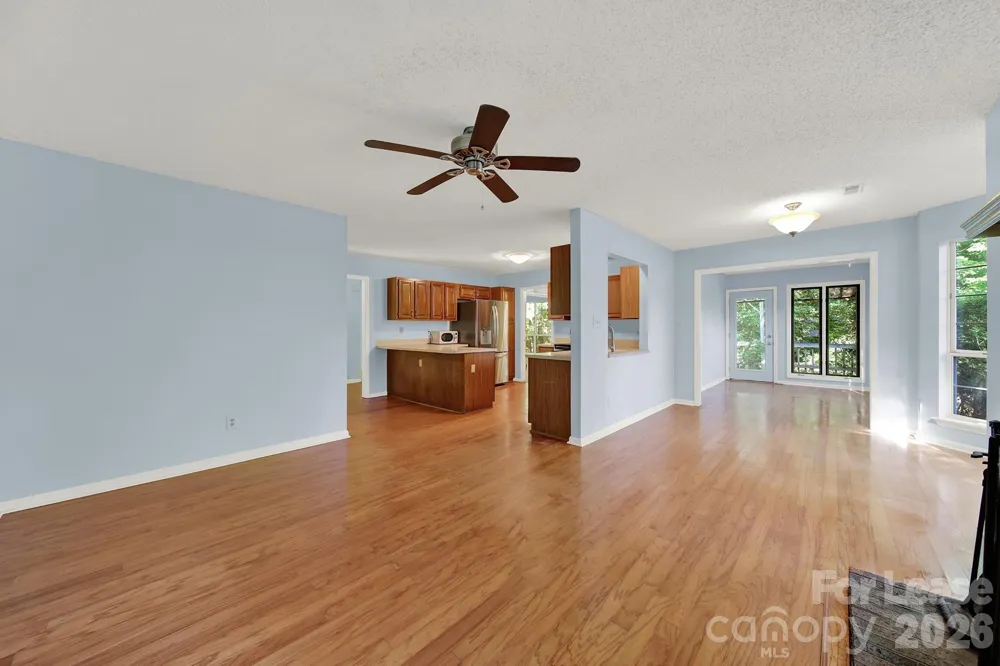 3421 Crescent Knoll Drive Matthews, NC 28105