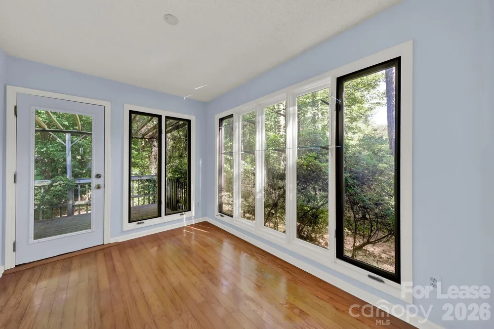 3421 Crescent Knoll Drive Matthews, NC 28105