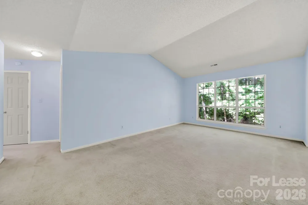 3421 Crescent Knoll Drive Matthews, NC 28105