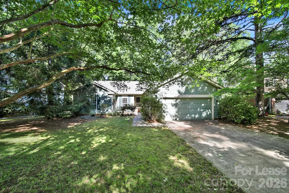 3421 Crescent Knoll Drive Matthews, NC 28105