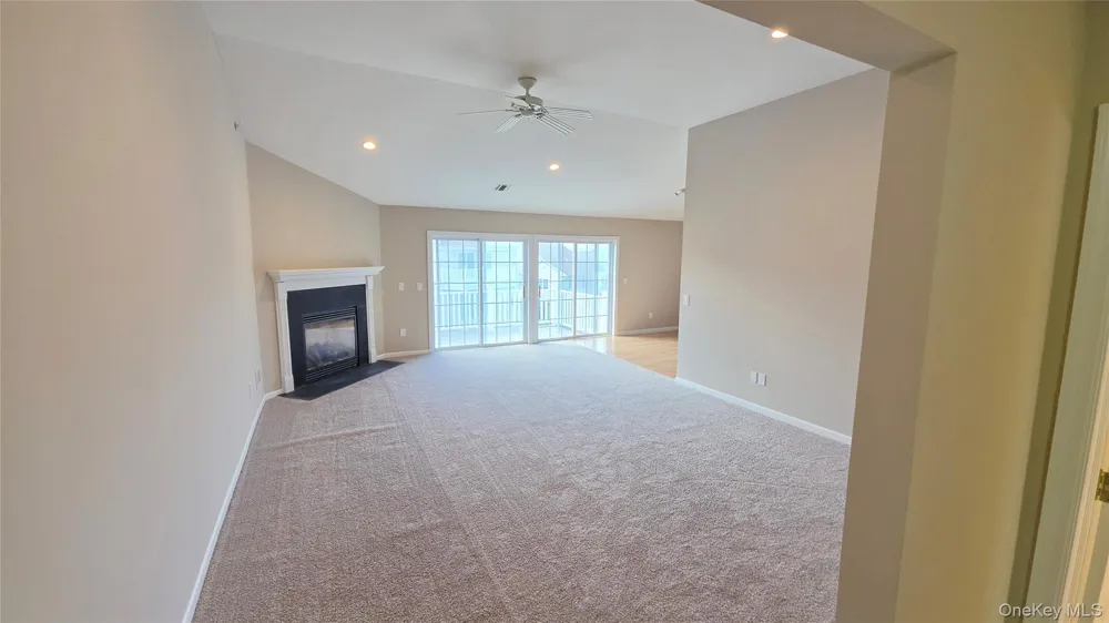 26 Rose Lane Mount Sinai, NY 11766
