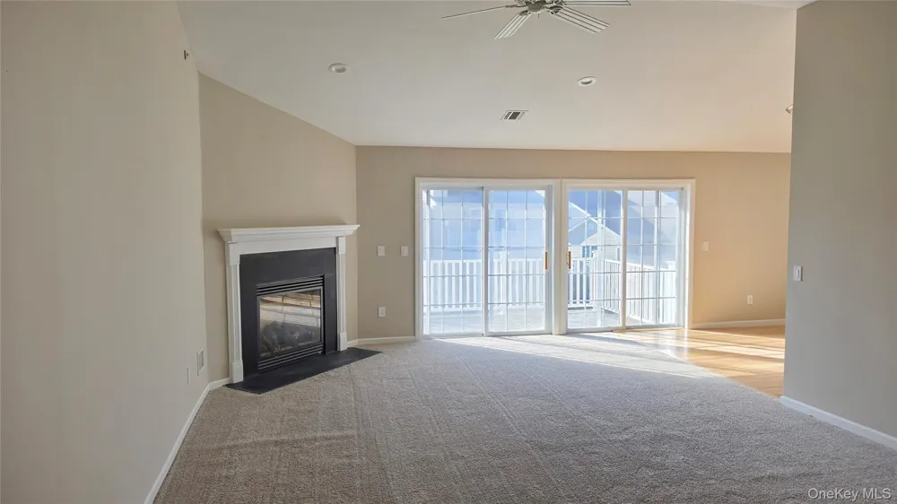 26 Rose Lane Mount Sinai, NY 11766