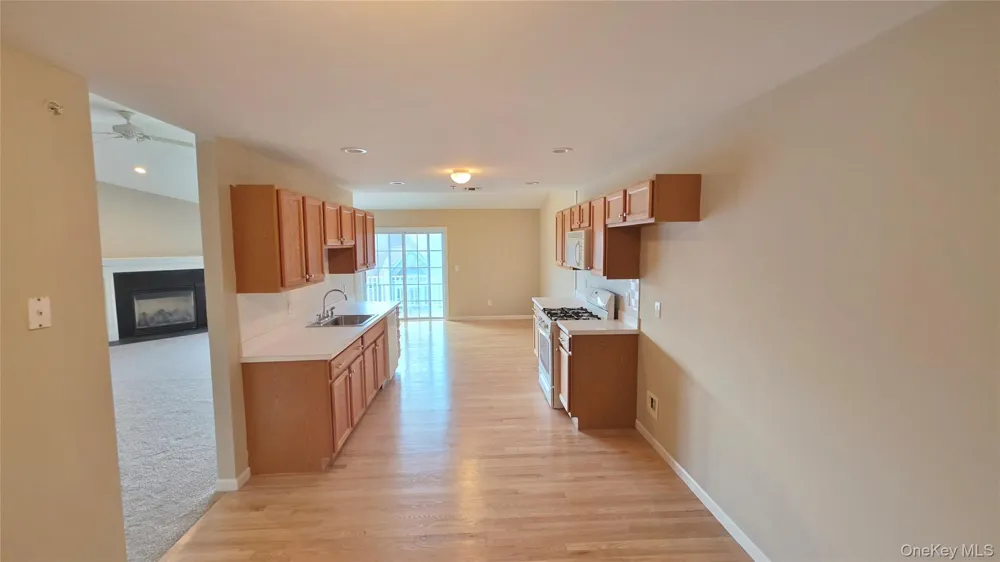 26 Rose Lane Mount Sinai, NY 11766