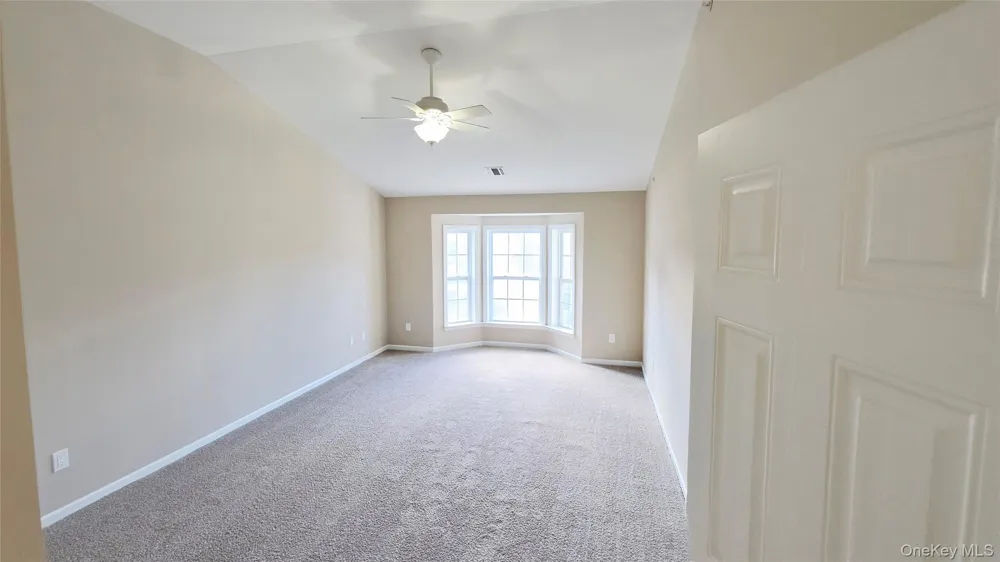 26 Rose Lane Mount Sinai, NY 11766