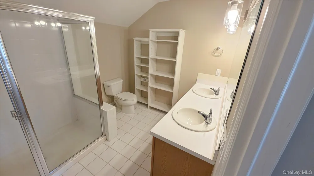 26 Rose Lane Mount Sinai, NY 11766