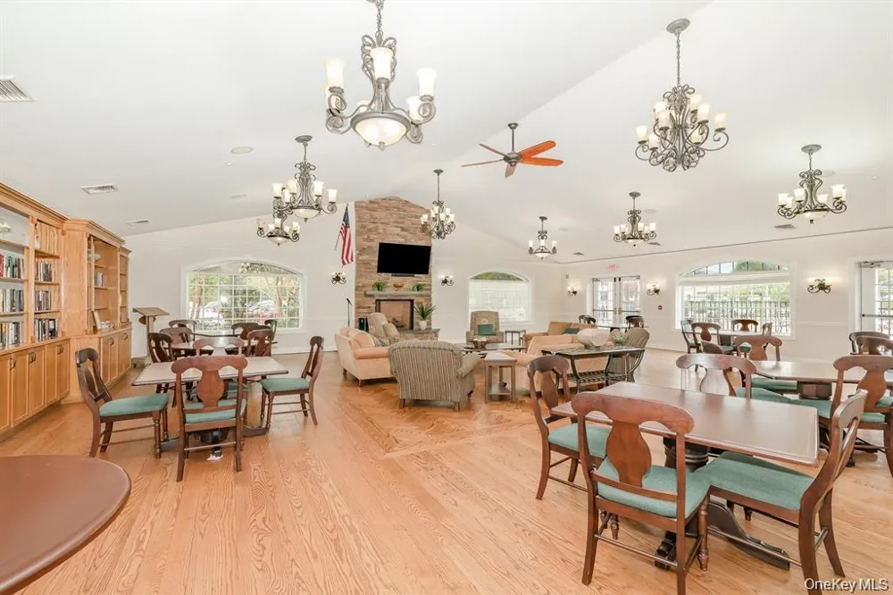 26 Rose Lane Mount Sinai, NY 11766