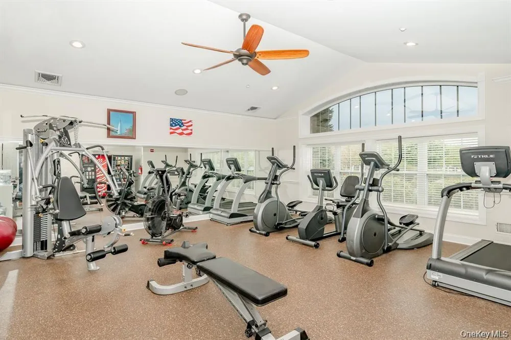26 Rose Lane Mount Sinai, NY 11766