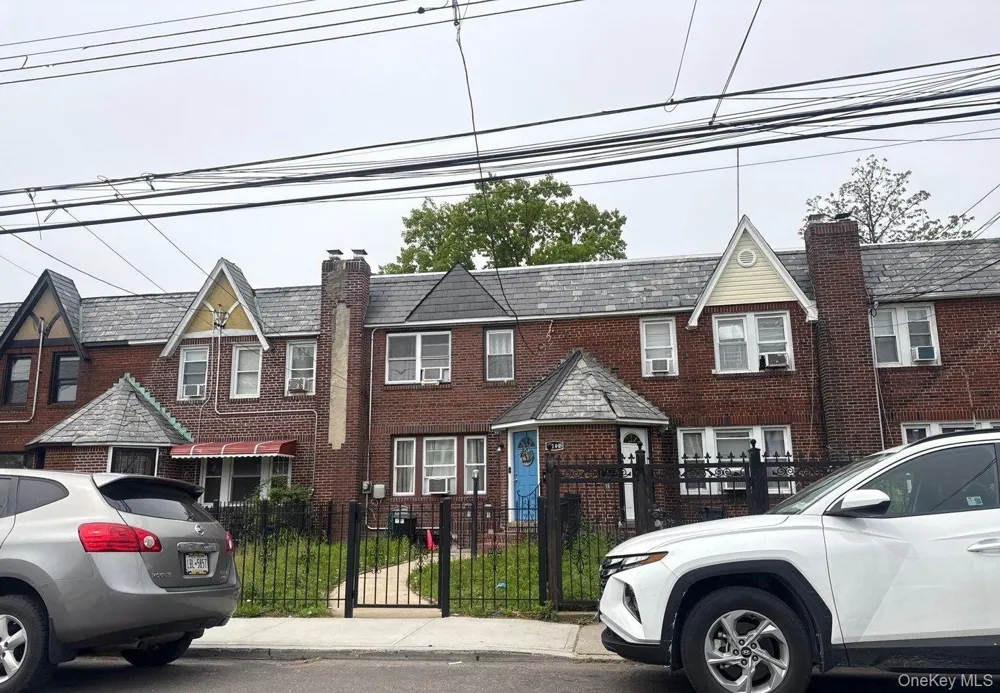 114-18 201st Street Saint Albans, NY 11412
