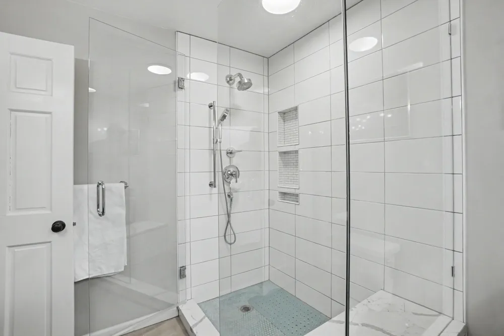 205 Woodlark Court Park Township, MI 49424
