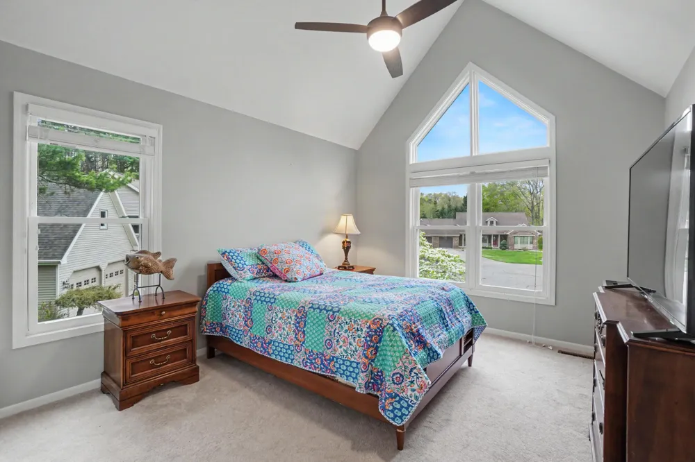 205 Woodlark Court Park Township, MI 49424