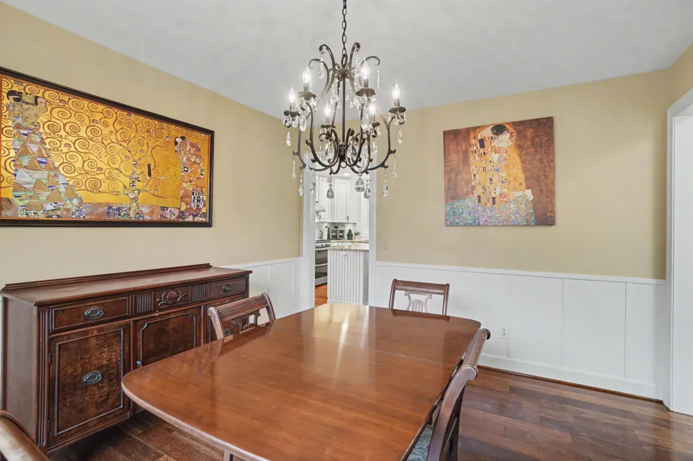 205 Woodlark Court Park Township, MI 49424
