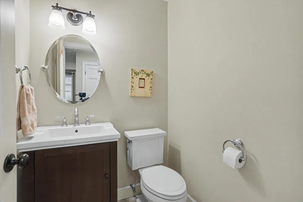 205 Woodlark Court Park Township, MI 49424