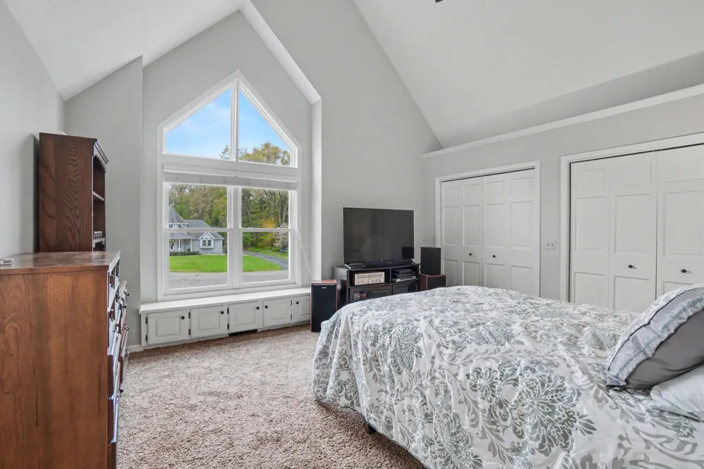 205 Woodlark Court Park Township, MI 49424