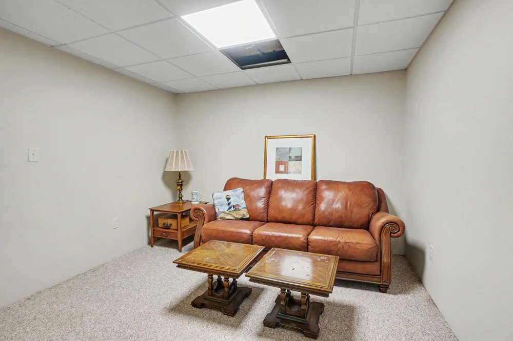 205 Woodlark Court Park Township, MI 49424