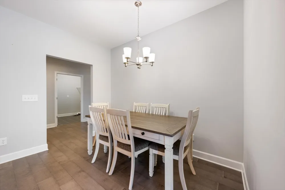 2326 Stonecenter Ln Murfreesboro, TN 37128