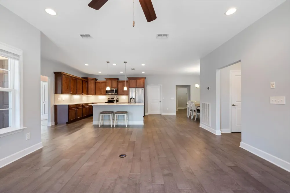 2326 Stonecenter Ln Murfreesboro, TN 37128