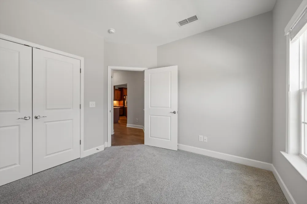 2326 Stonecenter Ln Murfreesboro, TN 37128