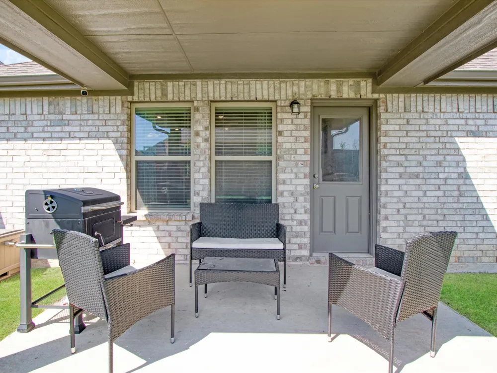 3541 Redbud Flower Trail Prairie Ridge, TX 76084