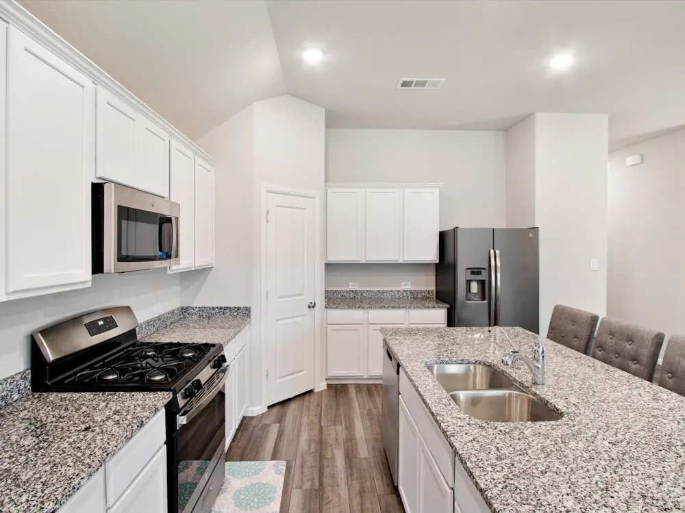 3541 Redbud Flower Trail Prairie Ridge, TX 76084