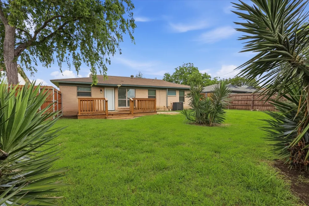 12135 Amsterdam Road Farmers Branch, TX 75234