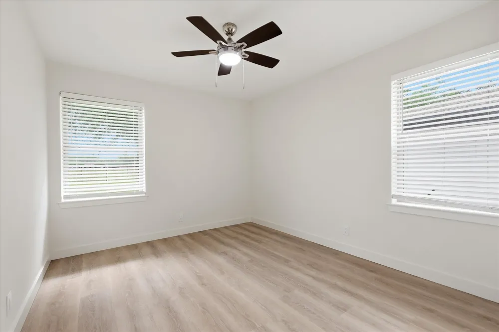 12135 Amsterdam Road Farmers Branch, TX 75234