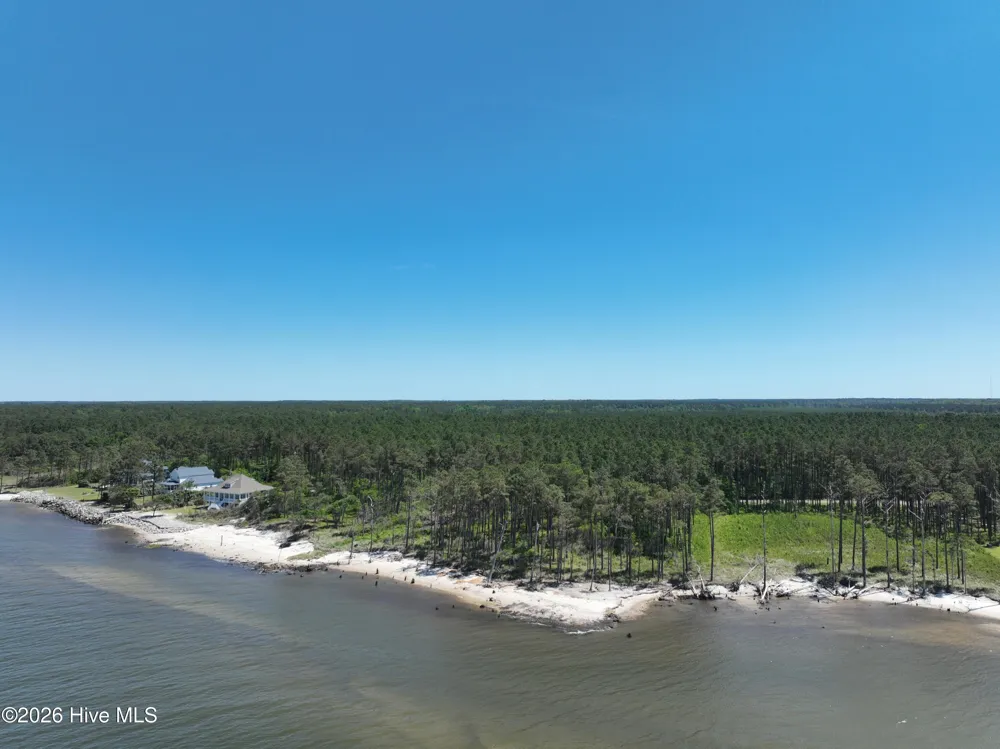 133 Bluefin Court Beaufort, NC 28516