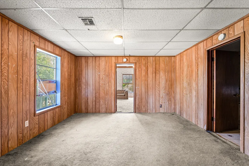 700 3rd Street McGregor, TX 76657