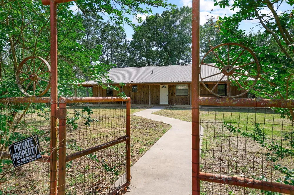 2042 E 1980 Antlers, OK 74523
