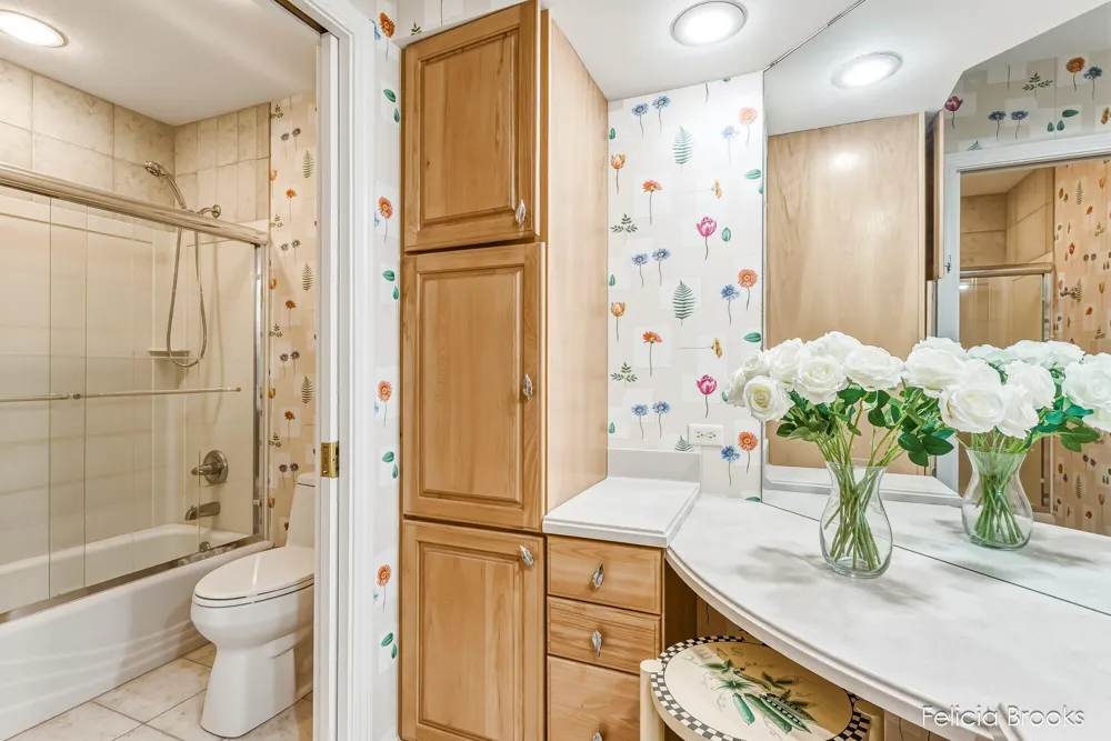 275 W Brogan Road Baltimore Township, MI 49058