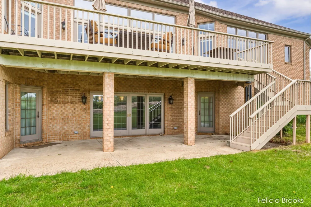 275 W Brogan Road Baltimore Township, MI 49058