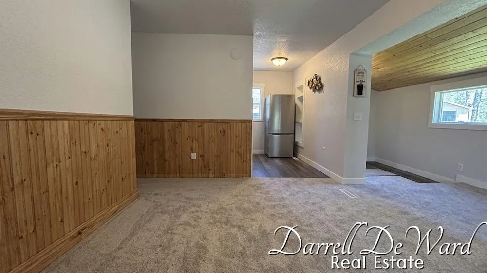 8425 Holland Road Belvidere Township, MI 48886