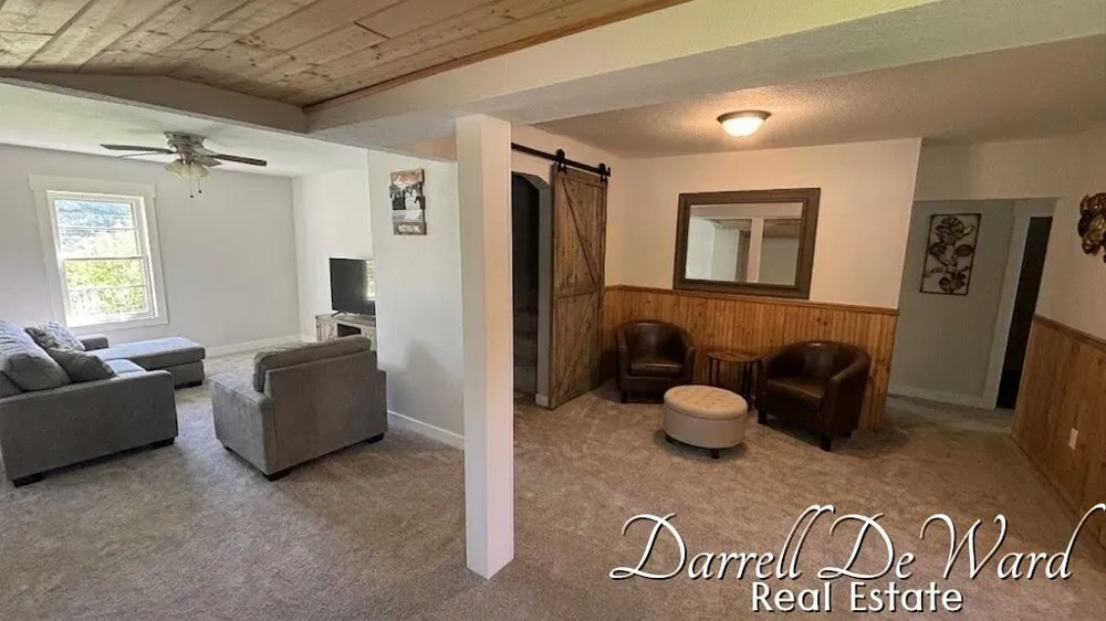 8425 Holland Road Belvidere Township, MI 48886
