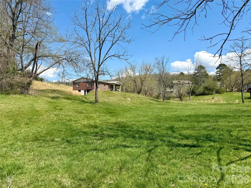 637 Fletcher Martin Road Alexander, NC 28701