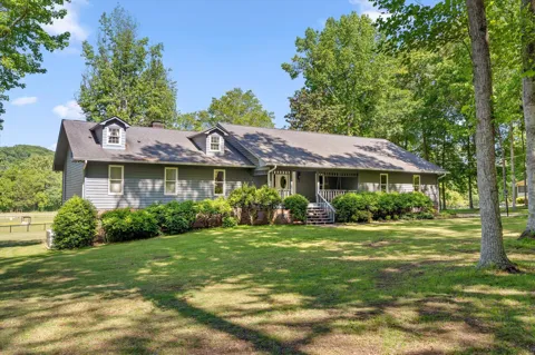 7117 White Oak Valley Road