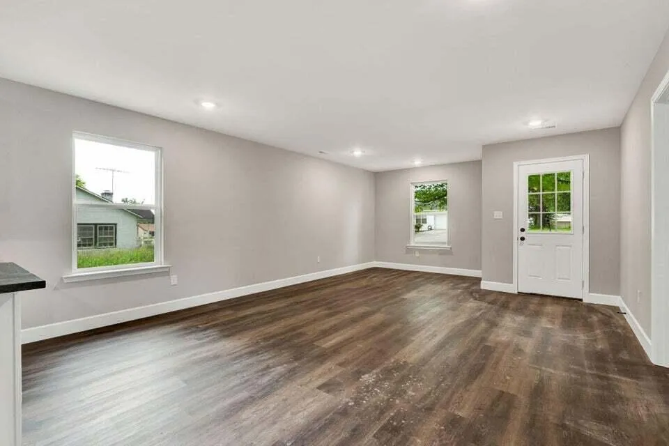 22 Ingleside Avenue Englewood, TN 37329