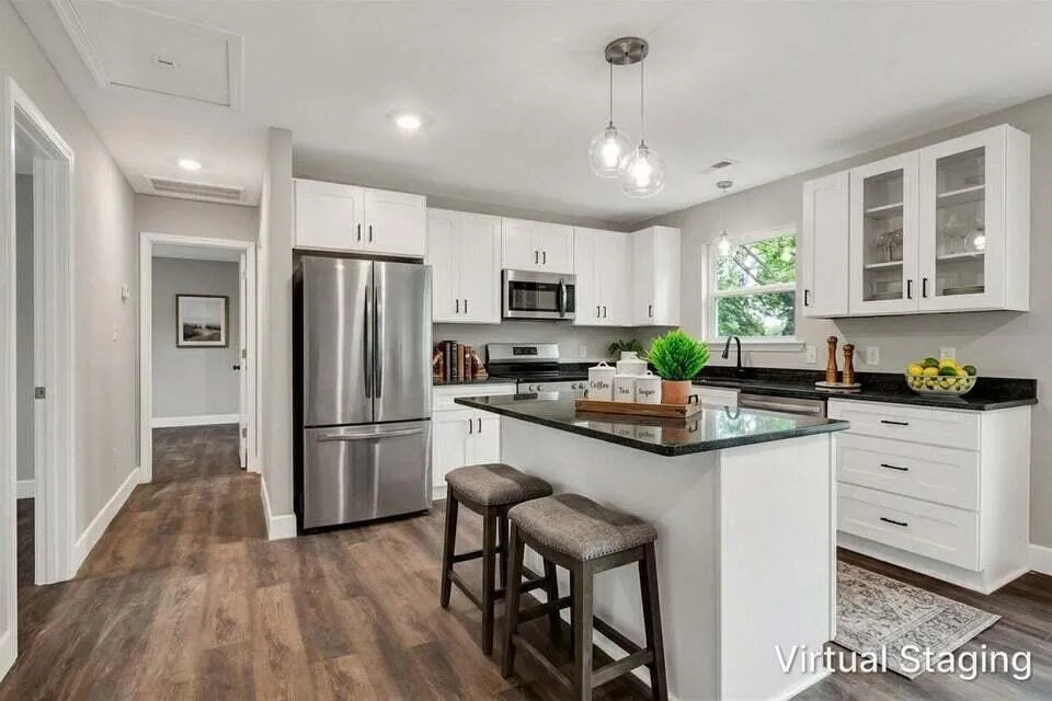22 Ingleside Avenue Englewood, TN 37329
